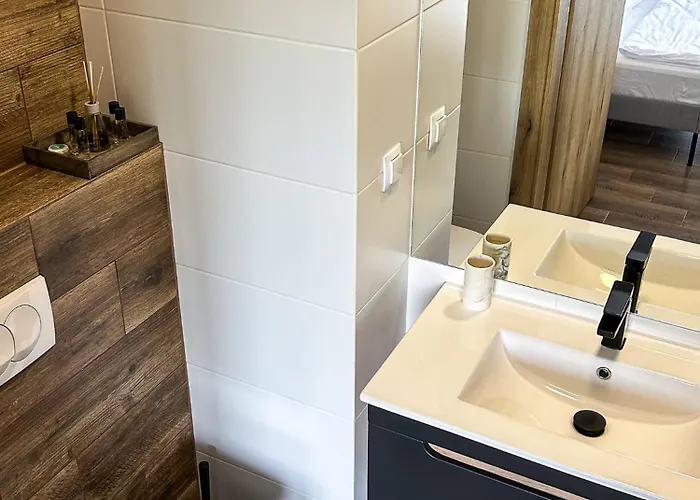 Daire Aquarius Stawy Walczewskiego 8 *